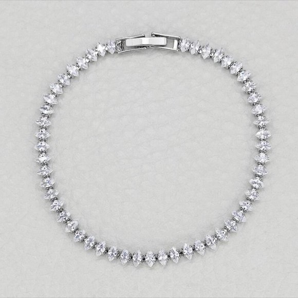 NEW “7 MARQUISE OVAL SQUARE CUT LUXURY S925 STERLING SILVER TENNIS BRACELET - Picture 2 of 5